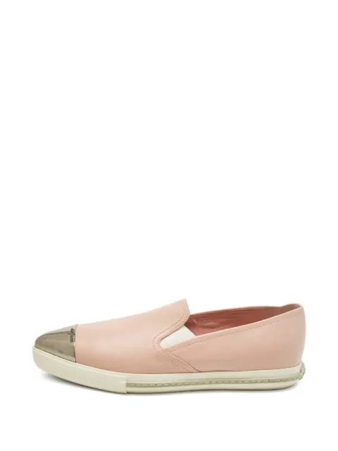 Miu Miu Pre-Owned cap-toe sneakers Pink 1251564