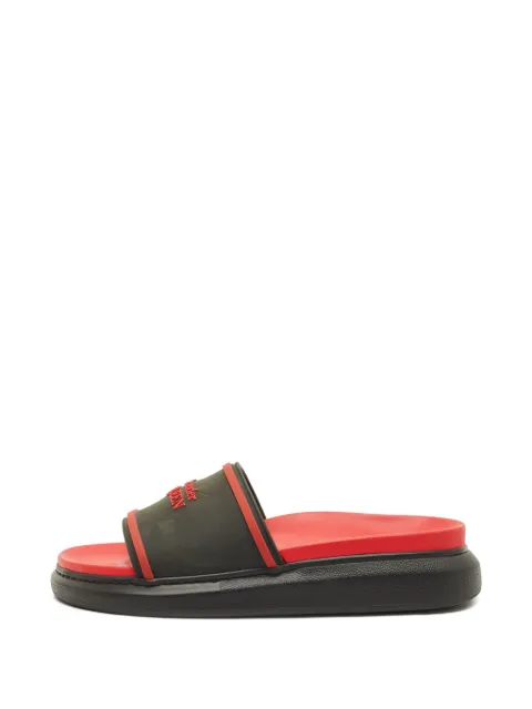 Alexander McQueen Pre-Owned rubber logo slides Black 1253852