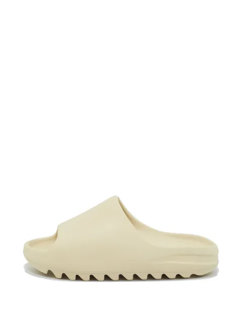 adidas Yeezy wide-strap slides Neutrals 1237401