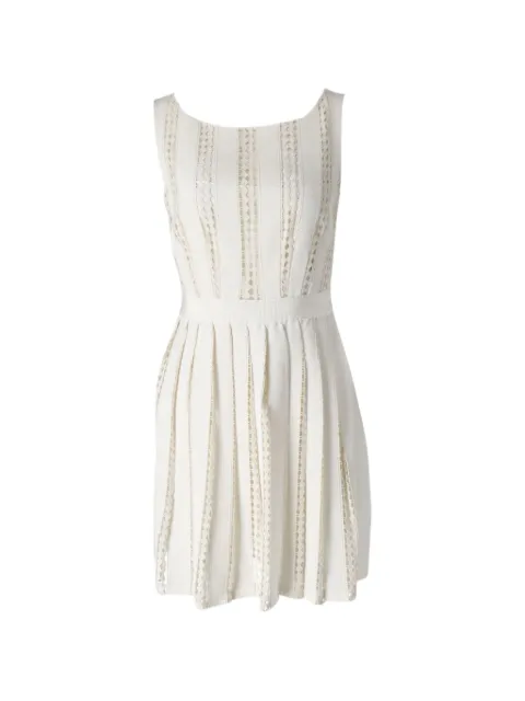 Moschino Pre-Owned broderie-anglaise pleated dress White NAPPUGBCL247251W