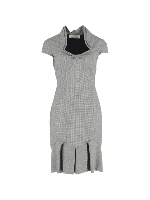 Valentino Garavani Pre-Owned short-sleeve midi dress Grey NAPPUGBCL462123W