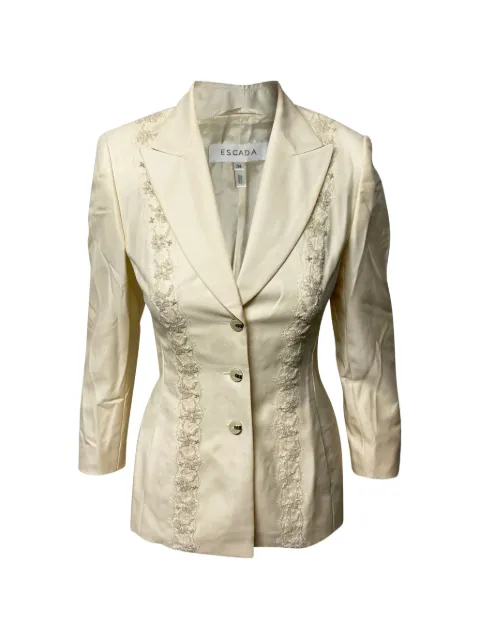 Escada Pre-Owned lace-detail suit Neutrals NAPPUGBCL086616W