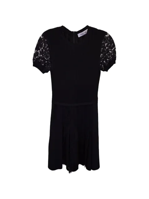Valentino Garavani Pre-Owned lace-trim puff-sleeved dress Black NAPPUGBCL360822W