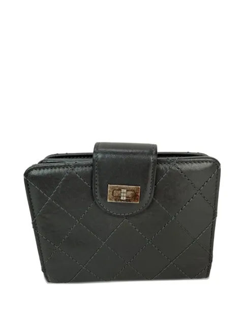 CHANEL Pre-Owned 2.55 Reissue quilted zip-closure wallet Black 50985636364599