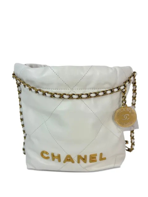 CHANEL Pre-Owned mini 22 quilted leather bucket bag White 50870126051639