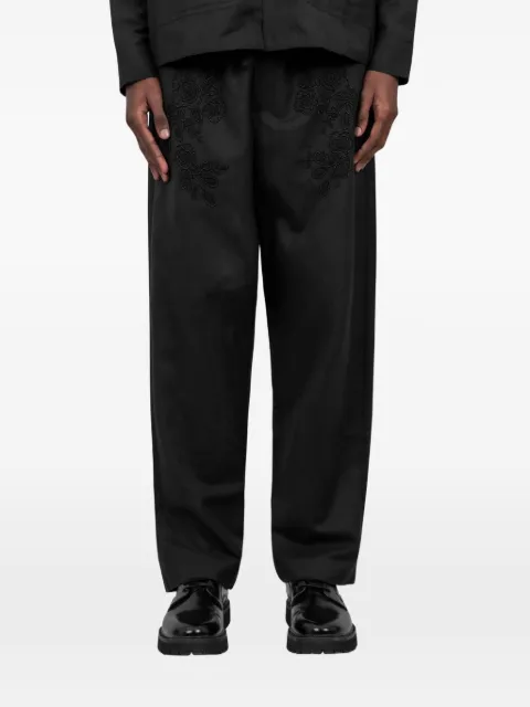 Baziszt floral-embroidered trousers Black BZSS26SR02328