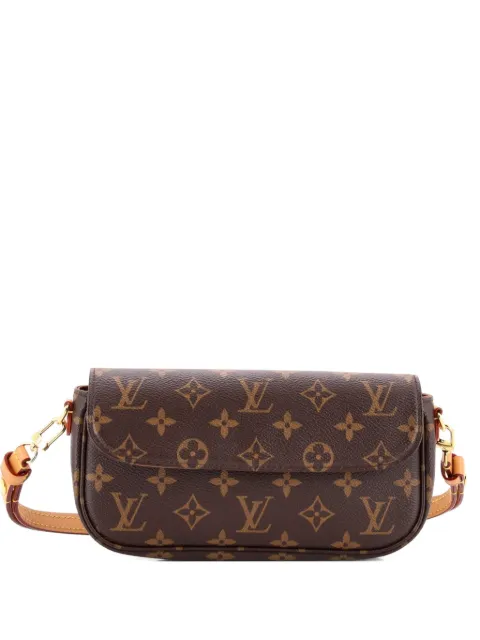 Louis Vuitton Pre-Owned Ivy Wallet on Chain Monogram Canvas shoulder bag Brown OJC87DW3QGFI9ETD