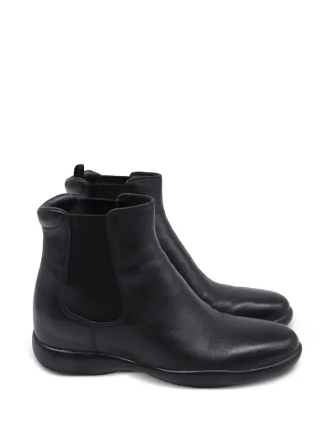 Prada Pre-Owned chelsea leather ankle boots Black NAPPUUSSH640420W