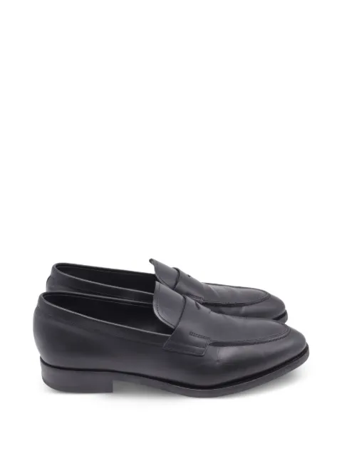 Tod's Vintage leather loafers Black MRPPUUSSH640864M