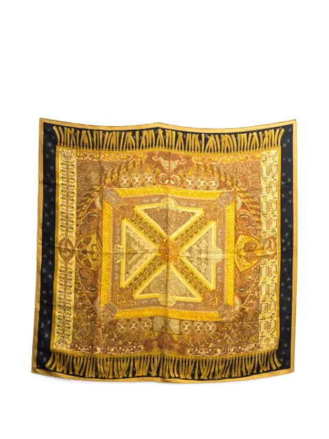 Hermès Pre-Owned 2006 Sur Un Tapis Volant... silk scarf Yellow 15016341