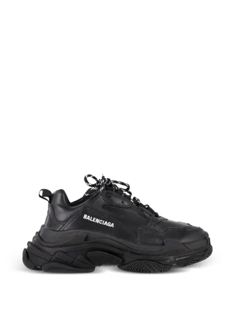 Balenciaga Pre-Owned Triple S chunky sneakers Black BAPUGBSH624959W