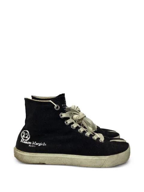 Maison Martin Margiela Pre-Owned Tabi high-top sneakers Black NAPPUUSSH444167W