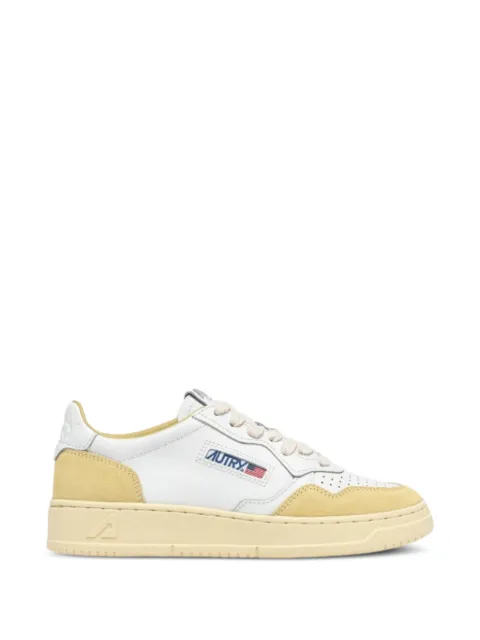 Autry Medalist sneakers White AULWFT08