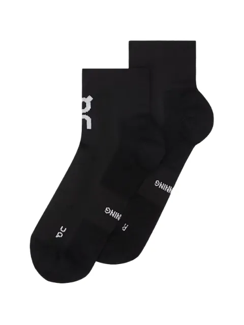 On Core Run mid socks Black 2UF10070553