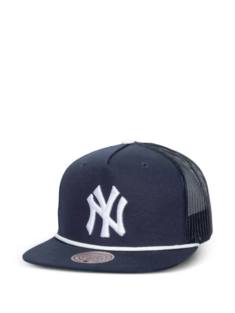 Mitchell & Ness New York Yankees MLB Roper Trucker baseball cap Blue HT8222NYYNAVY