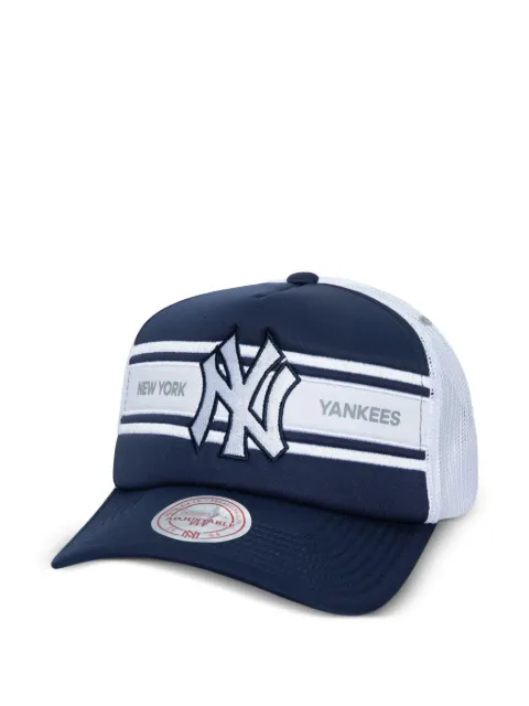 Mitchell & Ness New York Yankees MLB Sideline Trucker baseball cap Blue HT8666NYYNAVY