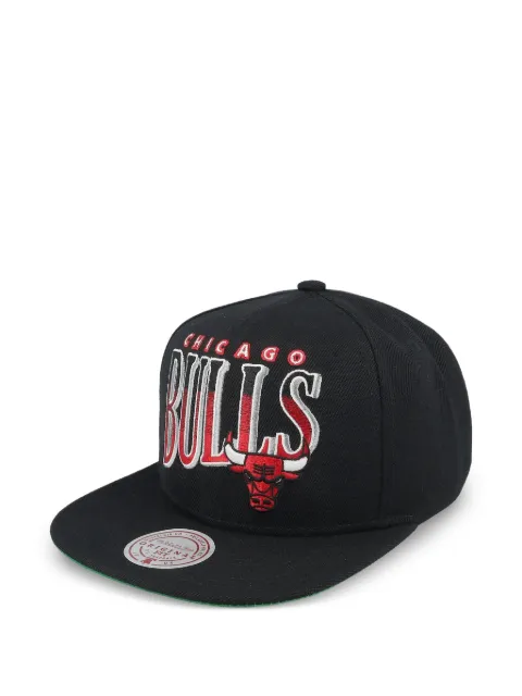 Mitchell & Ness Chicago Bulls baseball cap Black HS8533CBUBLCK