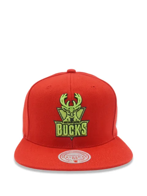 Mitchell & Ness Milwaukee Bucks NBA Hardwood Classics Reverse Candy Apple snapback cap Red 6HSSMM21056MBURED1