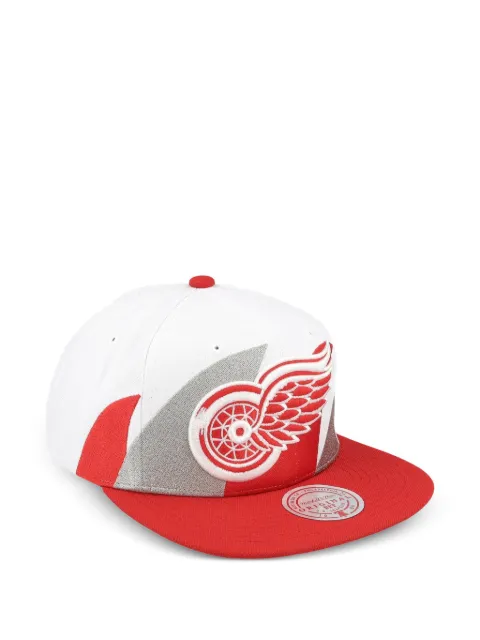 Mitchell & Ness Sharktooth snapback cap White 6HSSSH22088DRWWHIT