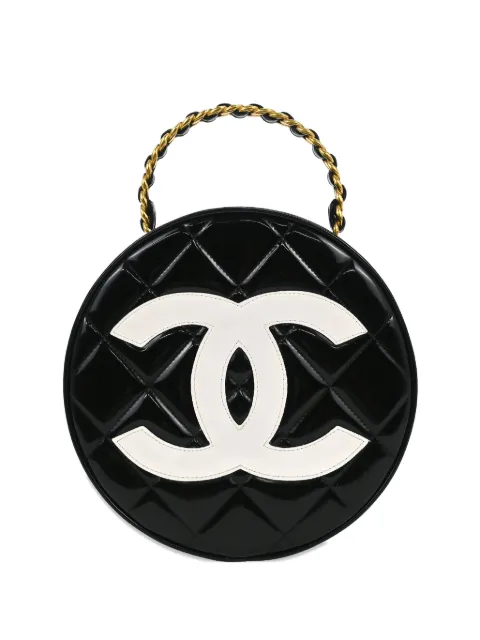 CHANEL Pre-Owned 1995 round patent leather vanity handbag Black 196079