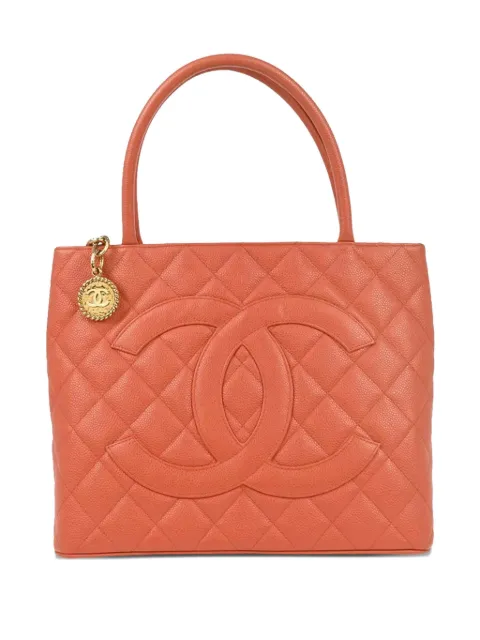 CHANEL Pre-Owned 2003-2004 Medallion quilted tote bag Orange 195668