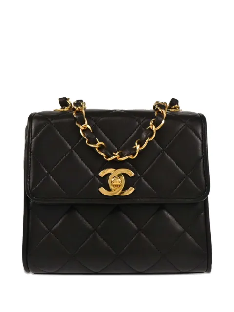 CHANEL Pre-Owned 1992 quilted lambskin shoulder bag Black 177177