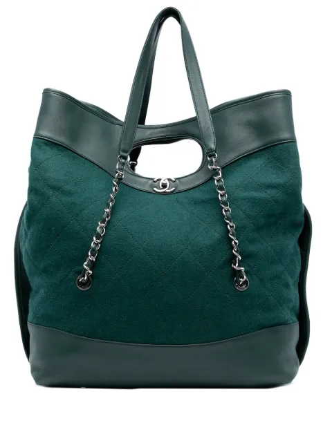 CHANEL Pre-Owned 2018-2019 Extra Large Stitched Wool and Calfskin 31 Shopping Bag satchel Green DGWUMS8TF69EK7F0