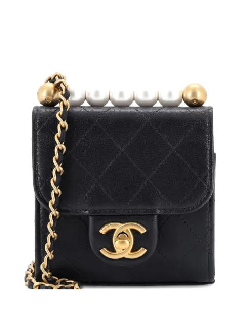 CHANEL Pre-Owned Chic Pearls Flap Clutch with Chain Quilted Goatskin Mini crossbody bag Black MLCA90KGW7BQL58G