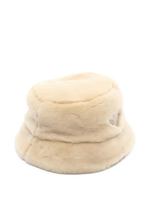Prada Pre-Owned 2010s logo-plaque fur bucket hat Neutrals 1028373