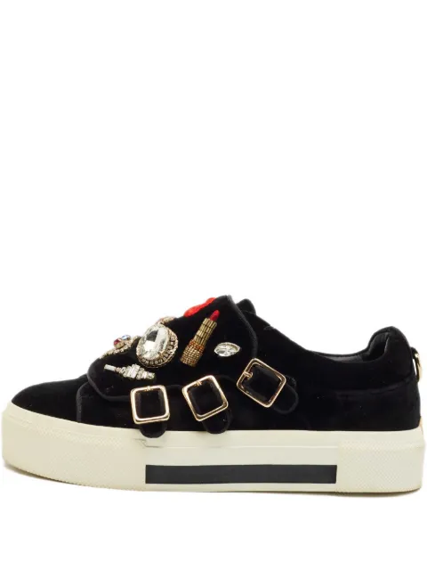 Alexander McQueen Pre-Owned buckle-detail embellished sneakers Black 1198847