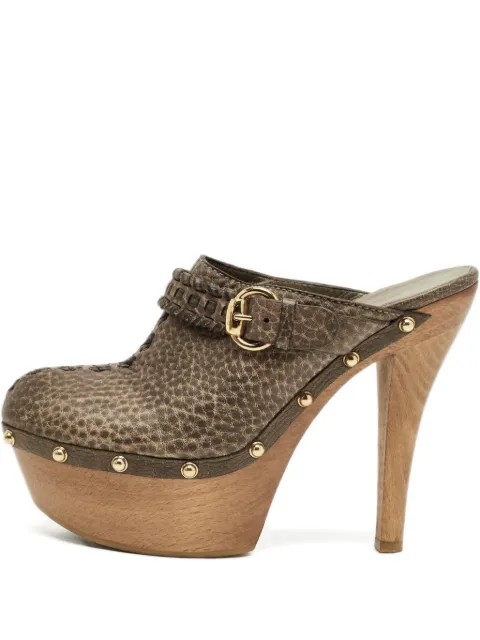 Gucci Pre-Owned Janis leather studded heeled mules Green 1229005