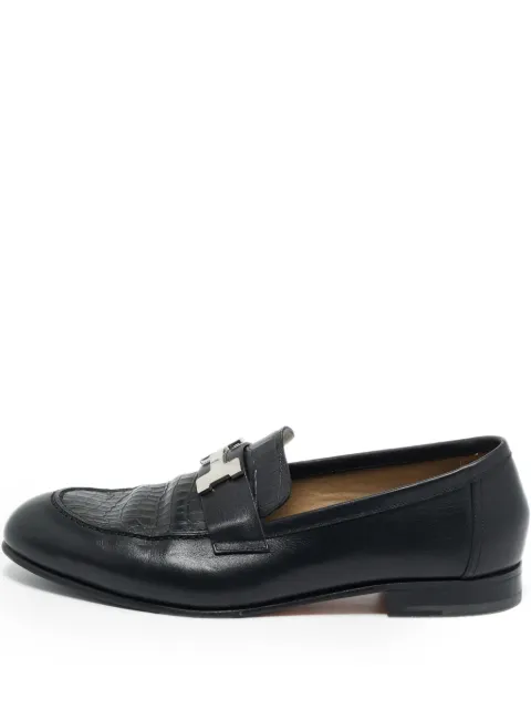 Hermès Pre-Owned crocodile-effect leather loafers Black 1229427
