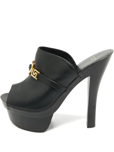 Versace Pre-Owned Insignia leather slide sandals Black 1193267