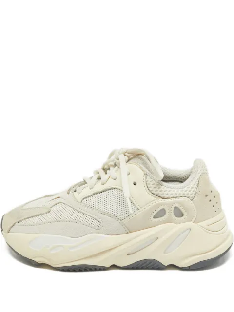 adidas Yeezy Boost 700 Analog sneakers Neutrals 1167040