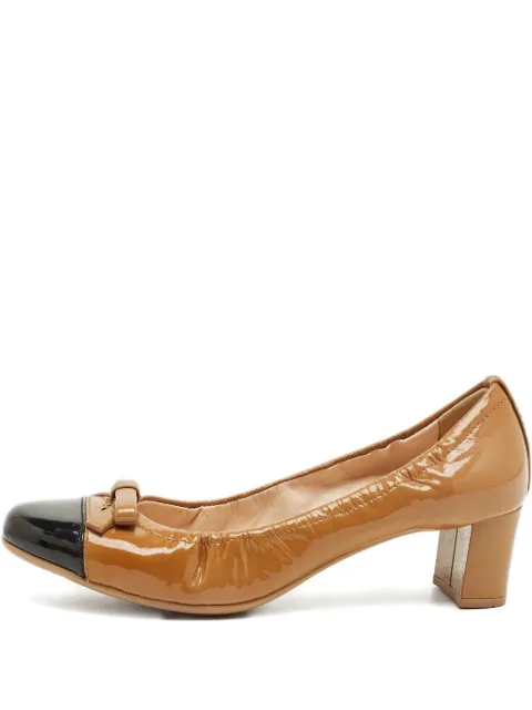 Prada Pre-Owned cap-toe bow pumps Brown 1230217