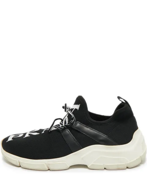 Prada Pre-Owned lace-up fastening sneakers Black 1204166