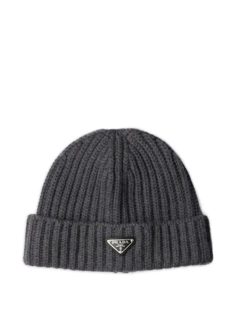 Prada logo-plaque beanie hat Grey 2HC3902DZL