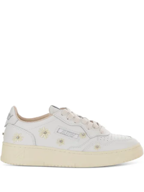 Autry embroidered flower trainers White AULWWE01