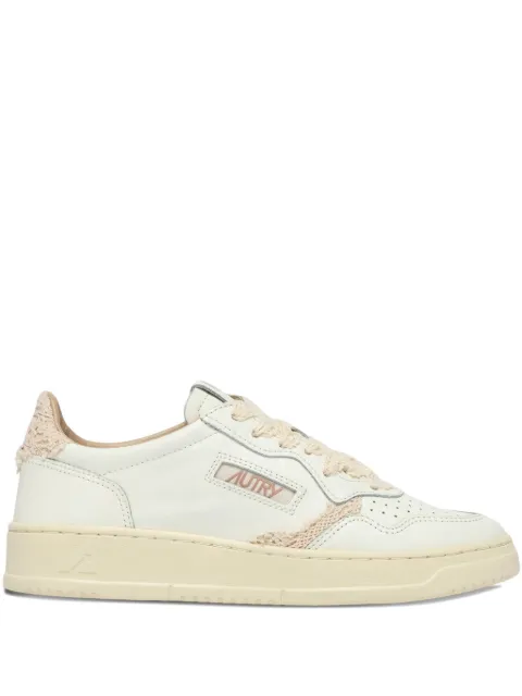Autry lace-up sneakers White AULWMJ01