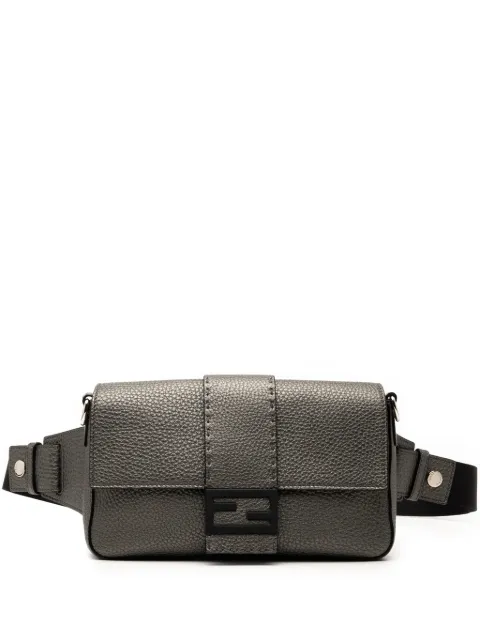 Fendi Pre-Owned 2000-2010 Leather Selleria Convertible Baguette satchel Grey O91DDENWMRGYYMJY