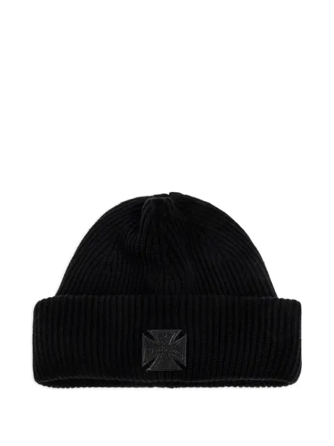 VETEMENTS logo-detail beanie hat Black UE76BN309B2901