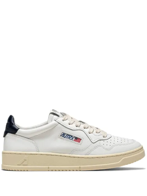 Autry Medalist low sneakers White AULMLL12