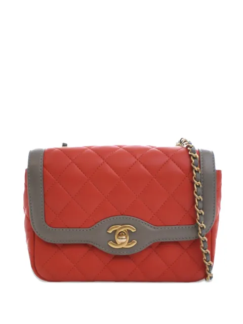 CHANEL Pre-Owned 2016-2017 Mini Quilted Lambskin Two Tone Day Flap crossbody bag Grey PF14RAM4FU9HX4ZZ