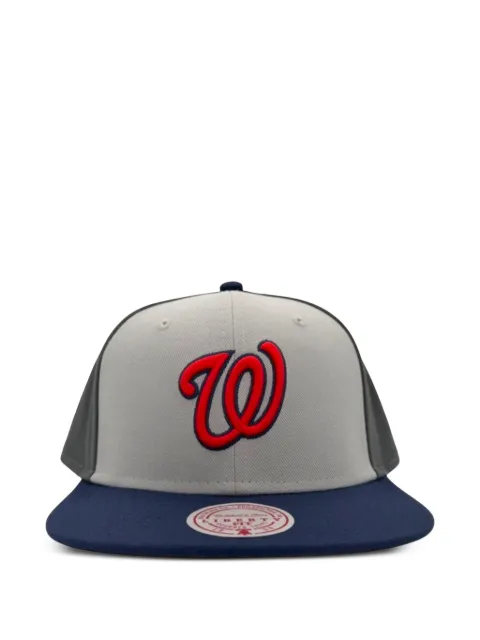 Mitchell & Ness Nationals embroidered cap Grey HY11518WNAGREYOS