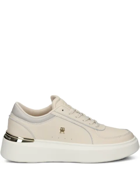Tommy Hilfiger logo-plaque lace-up sneakers Neutrals FW0FW09364