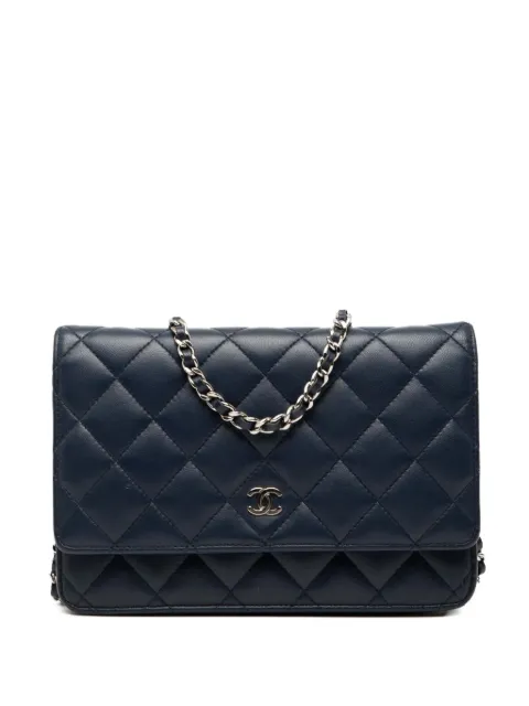 CHANEL Pre-Owned 2016-2017 CC Quilted Lambskin Wallet On Chain crossbody bag Blue LT1Y0ISALUUS5K2I