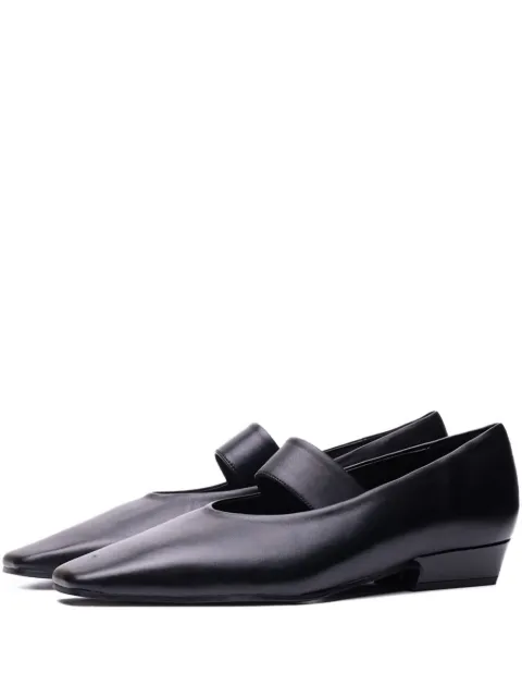 Poche Paris strap-detail pumps Black FWCLAIRE800250