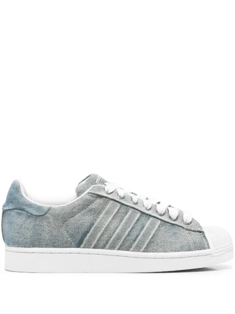 adidas Superstar 82 stripes trainers Grey JQ3239