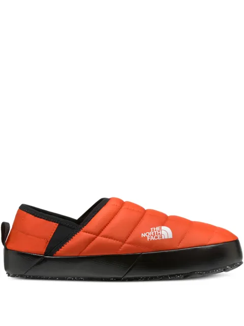 The North Face logo-print quilted mules Orange NF0A3UZNDU3