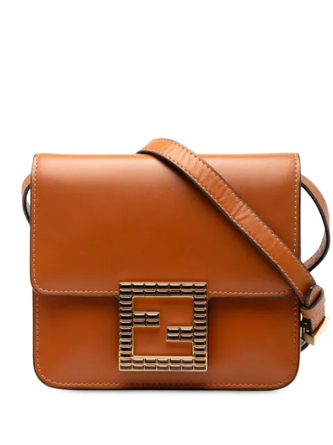Fendi Pre-Owned 2010-2025 Leather Crystal Fab crossbody bag Brown 8VTF1I8NIBD42UAH